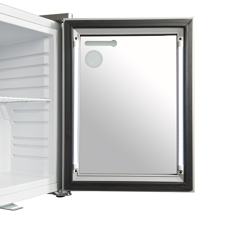 Gastro-Cool Minikühlschrank für Tankstelle oder Gastronomie - KühlWürfel - silber - GCKW25 LED