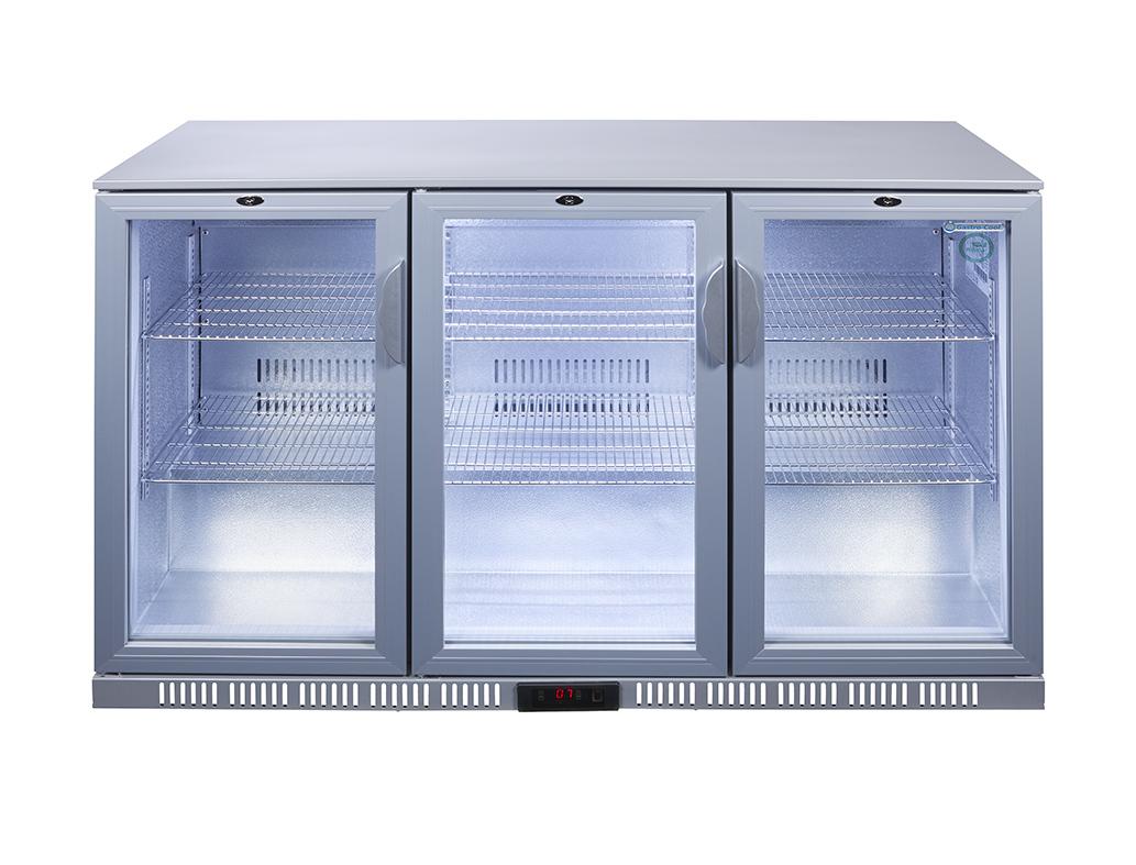 Gastro-Cool - Glastürkühlschrank - Thekenkühlschrank - 3 Schiebetüren - selbstschließend - silber - GCUC300 - Frontansicht leer