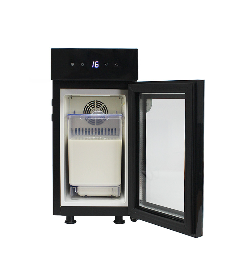 Milchkühlschrank mit Glastür inklusive zertifiziertem Milchbehälter und digitaler Temperaturanzeige
