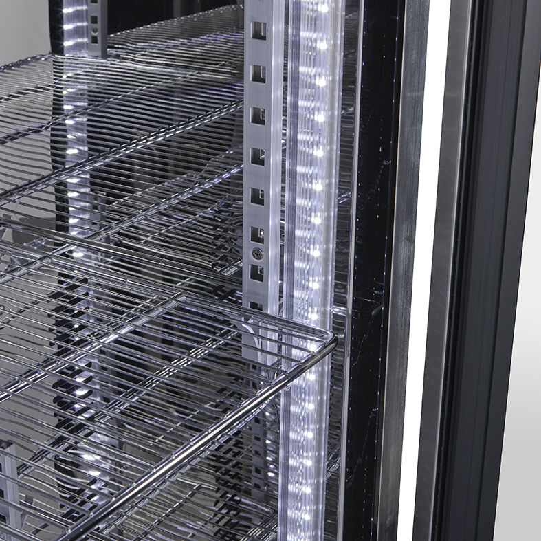 Großer Umluft Gewerbekühlschrank - Edelstahl - power LED - GCGD500 - Gitter + LED