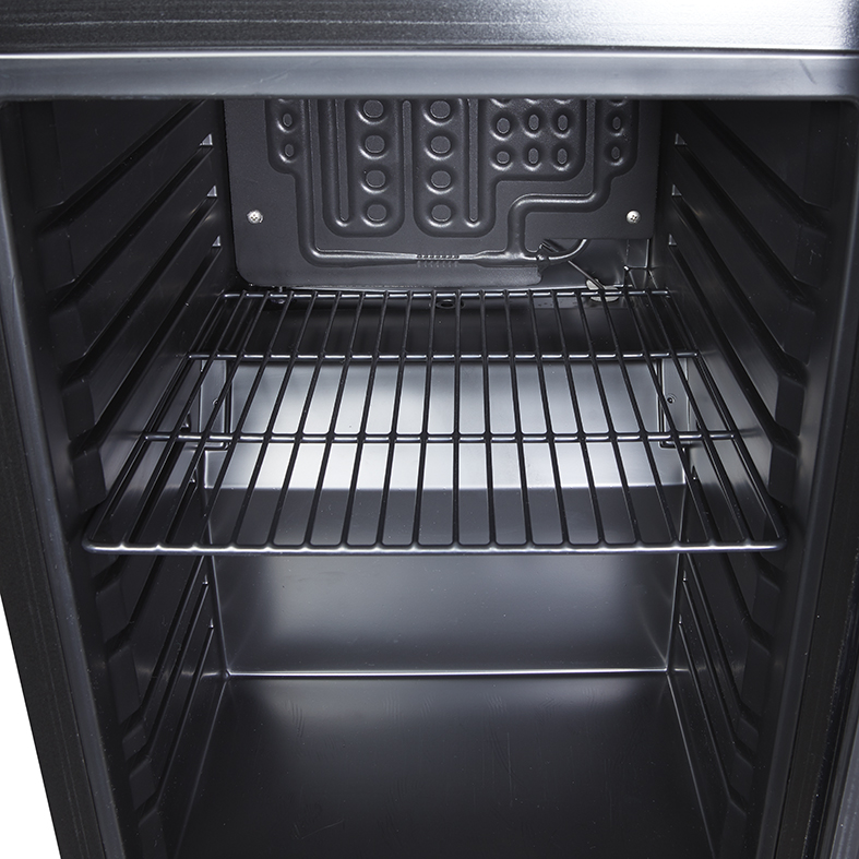 Gastro-Cool - Thekenkühlschrank - klein - schwarz - super LED - GCKW25 - Innenraum