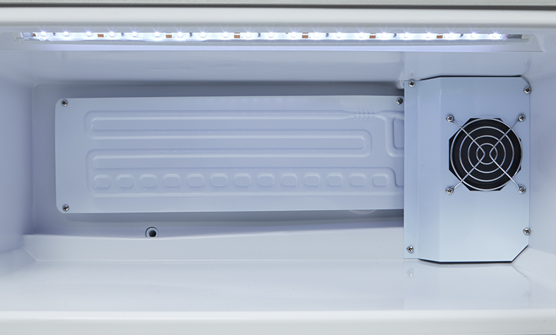 Gastro-Cool - Kühlschrank - Impulskauf - extra flach - silber - GCGD15 - Innenraum