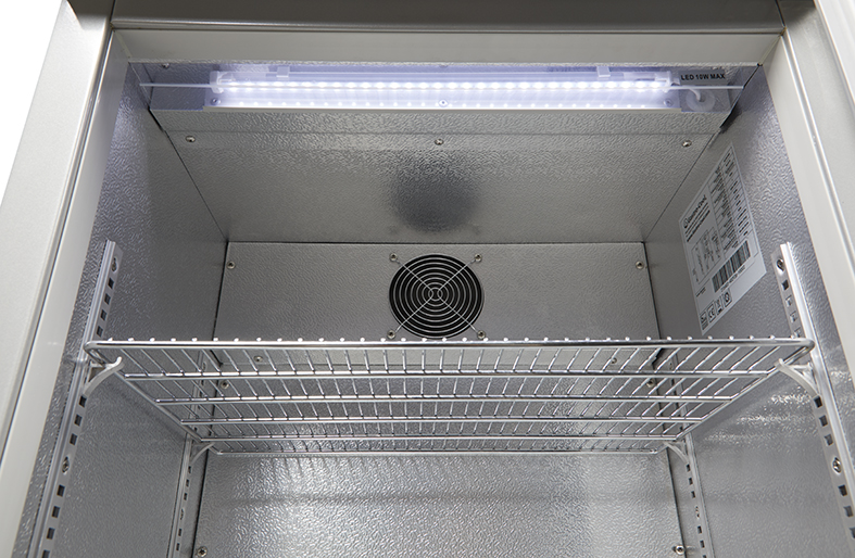 Gastro-Cool Glastürkühlschrank - für Einbau in Theke - silber - GCUC100 LED
